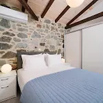 Azure Holiday home *